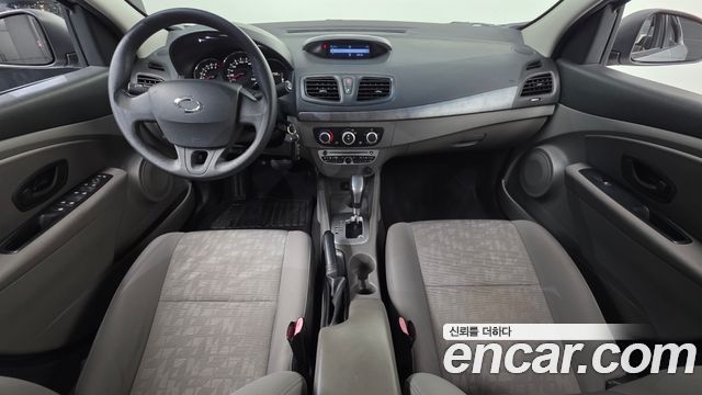 Renault Korea SM3 — interior