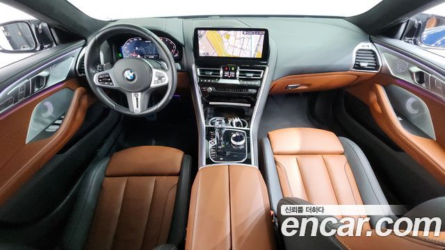BMW 8 Series — interior