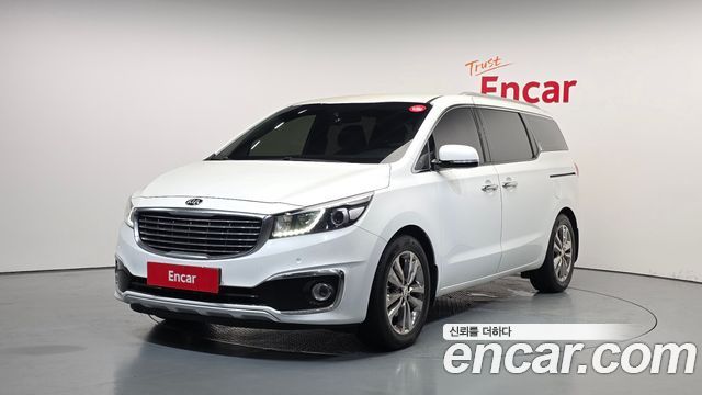 Kia Carnival — exterior