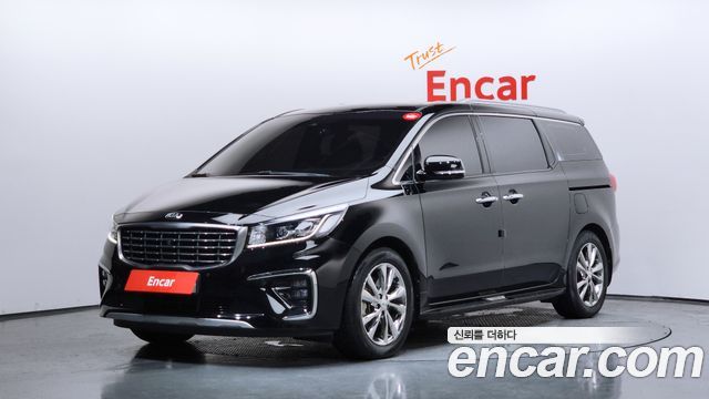 Kia Carnival — exterior