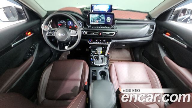 Kia Seltos — interior