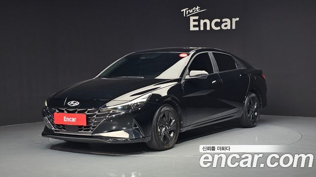 Hyundai Avante — exterior