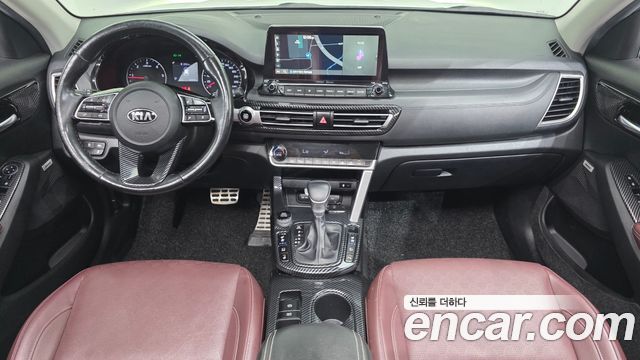 Kia Seltos — interior