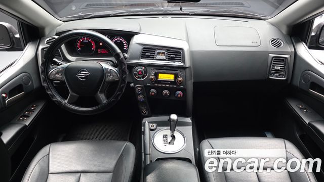 KG Mobility Korando — interior
