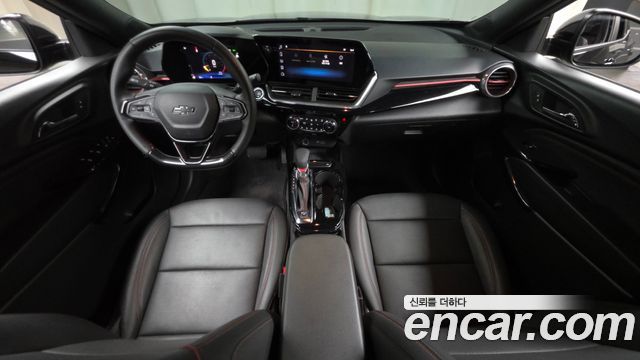 Chevrolet Korea Trax — interior