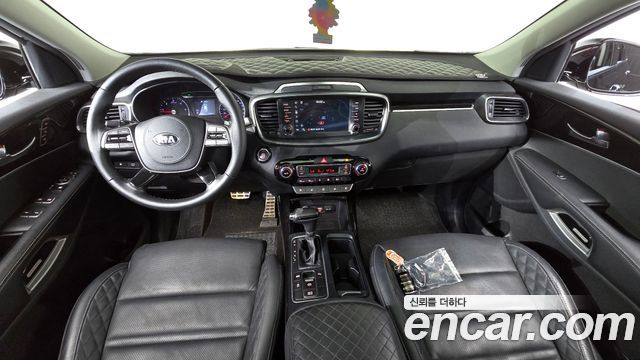 Kia Sorento — interior
