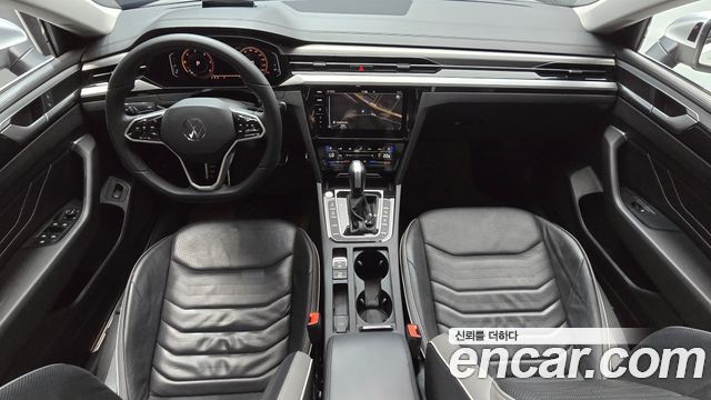 Volkswagen Arteon — interior