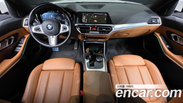BMW 3 Series — interior