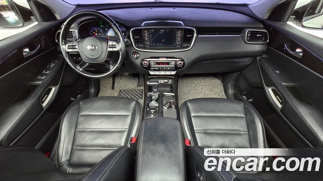 Kia Sorento — interior