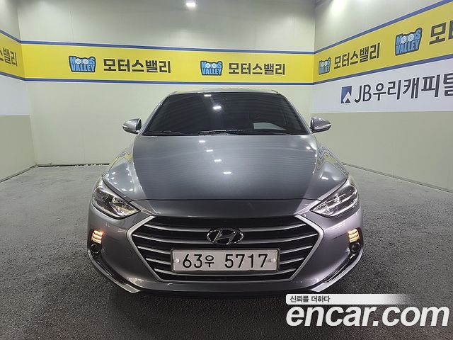 Hyundai Avante — exterior