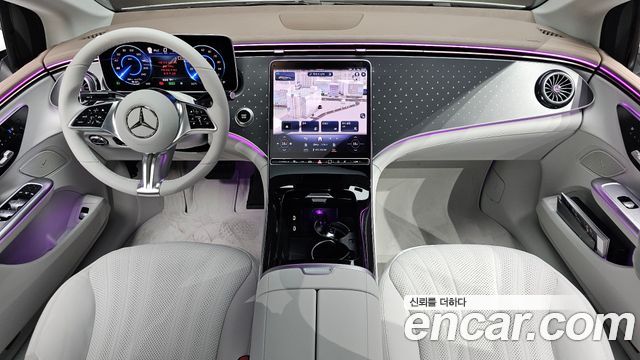 Mercedes-Benz EQE — interior