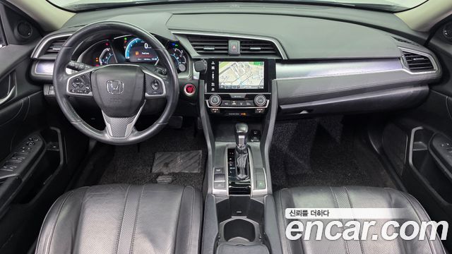Honda Civic — interior