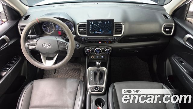 Hyundai Venue — interior