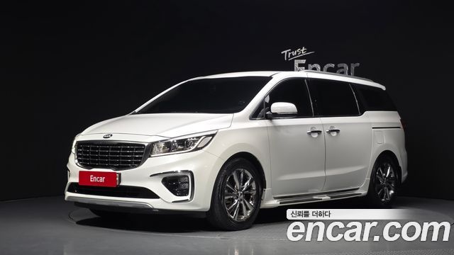 Kia Carnival — exterior
