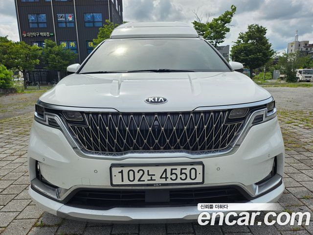 Kia Carnival — exterior