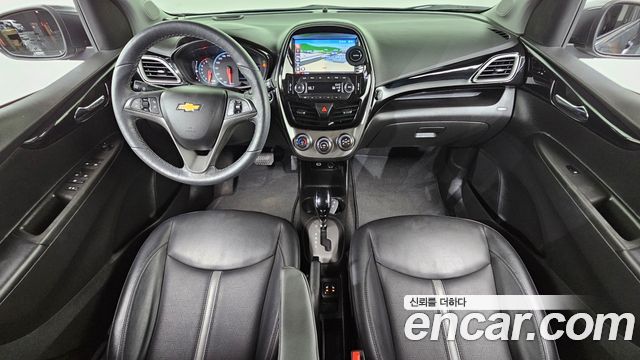 Chevrolet Korea Spark — interior