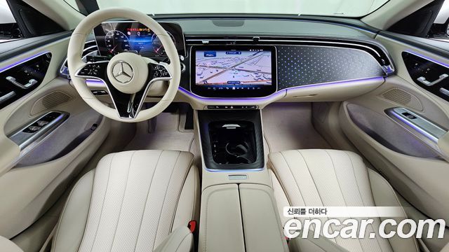 Mercedes-Benz E-Class — interior