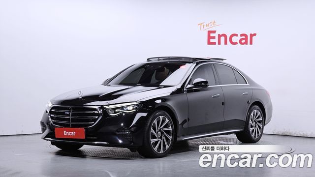 Mercedes-Benz E-Class — exterior