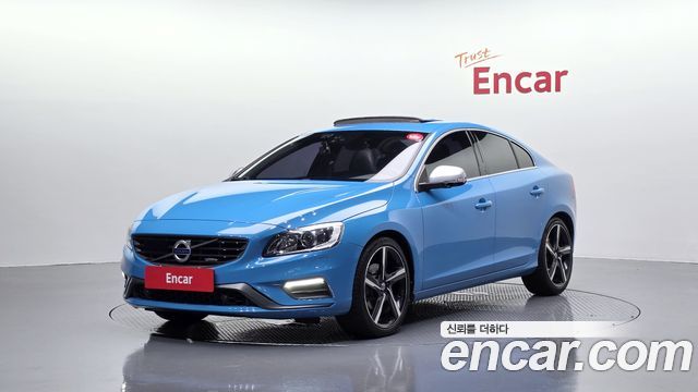 Volvo S60 — exterior