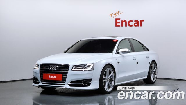 Audi S8 — exterior