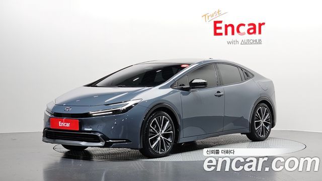 Toyota Prius — exterior
