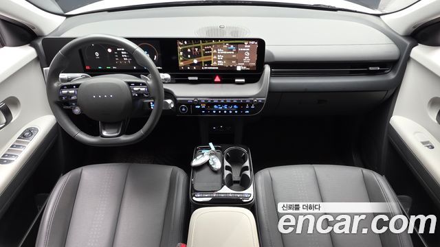 Hyundai IONIQ 5 — interior