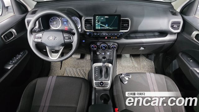 Hyundai Venue — interior