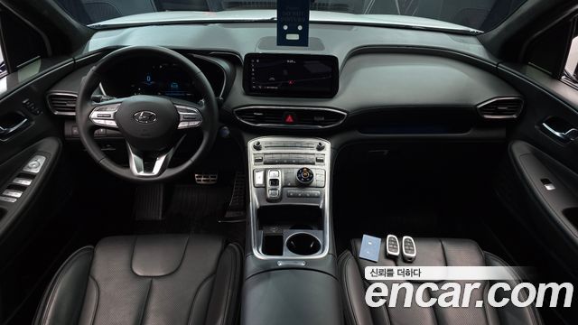 Hyundai Santa Fe — interior