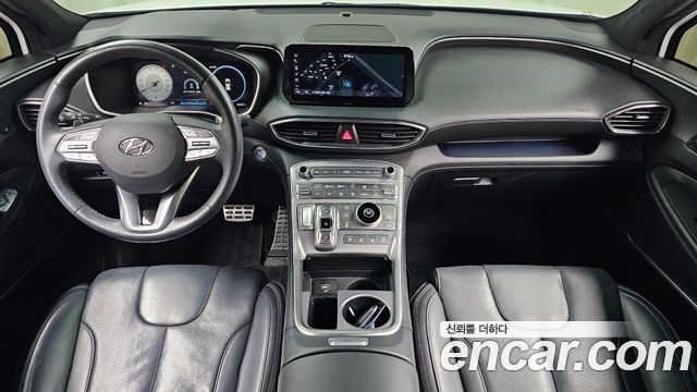Hyundai Santa Fe — interior