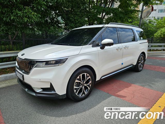 Kia Carnival — exterior