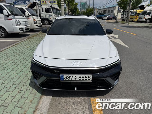 Hyundai Avante — exterior