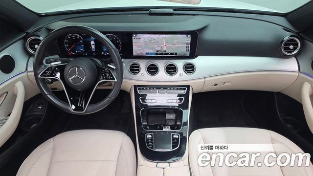 Mercedes-Benz E-Class — interior