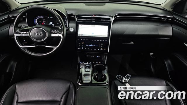 Hyundai Tucson — interior