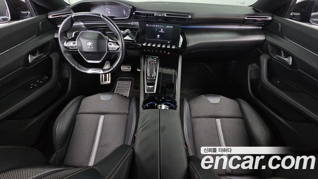 Peugeot 508 — interior