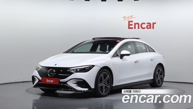 Mercedes-Benz EQE — exterior