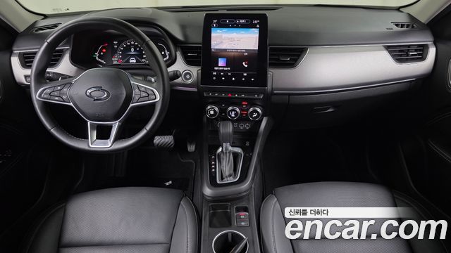 Renault Korea XM3 — interior