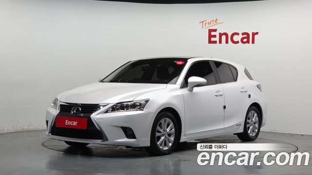 Lexus CT200h — exterior