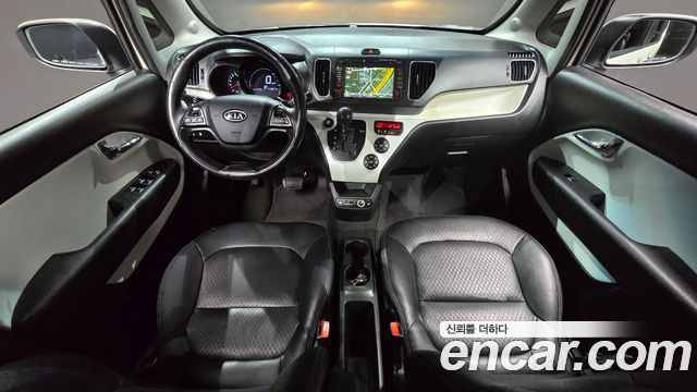 Kia Ray — interior