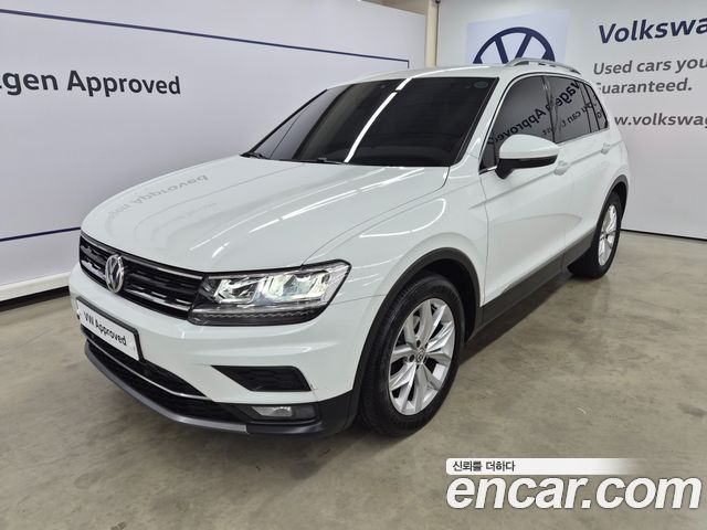 Volkswagen Tiguan — exterior