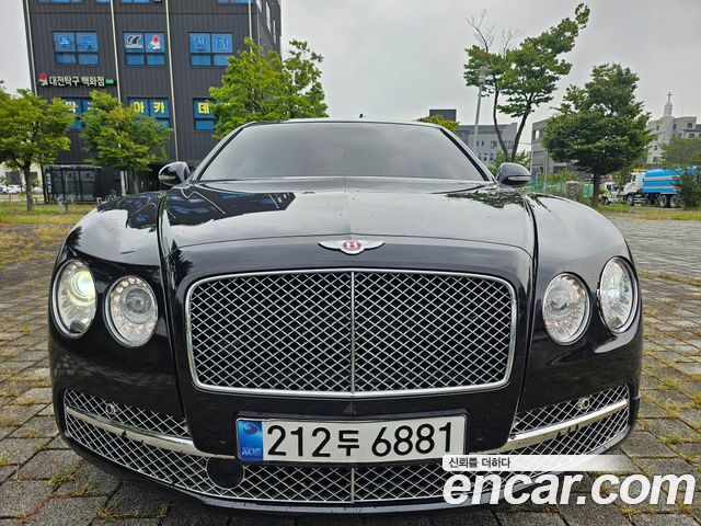 Bentley Flying Spur — exterior