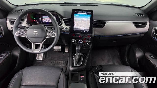 Renault Korea Arkana — interior