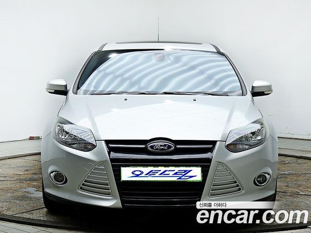 Ford Focus — exterior