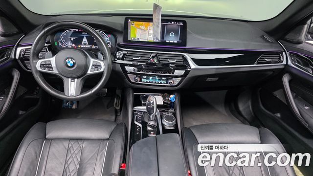 BMW 5 Series — interior