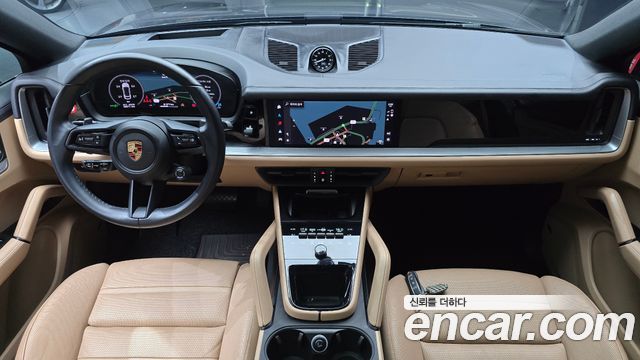 Porsche Cayenne — interior