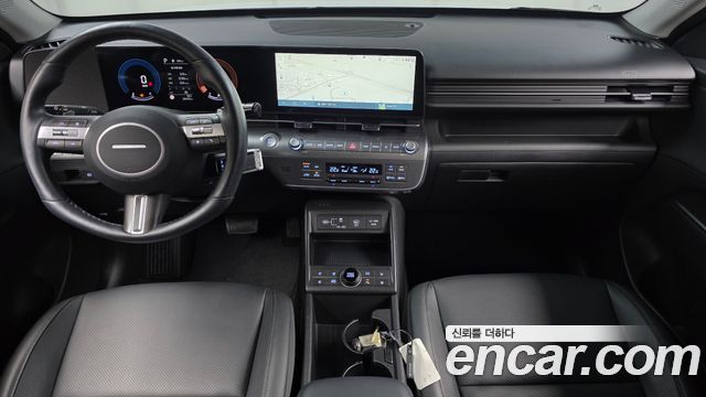 Hyundai Kona — interior