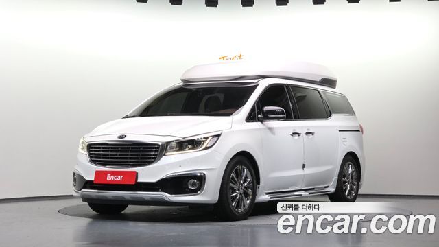 Kia Carnival — exterior