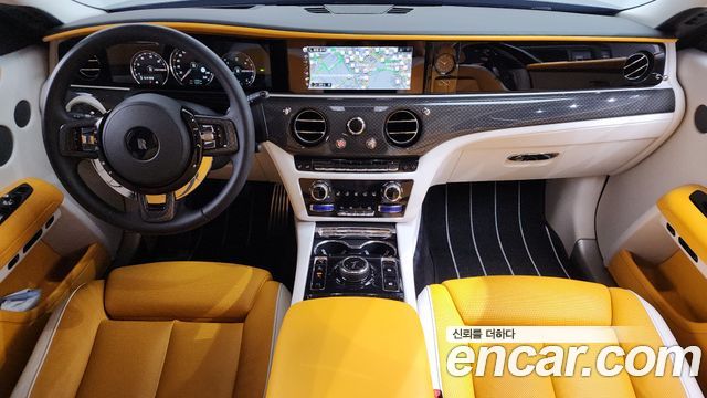 Rolls-Royce Ghost — interior