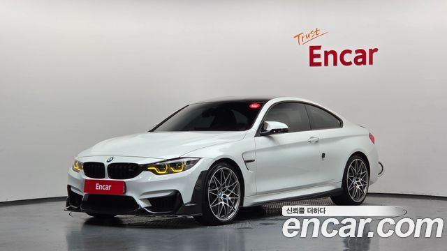 BMW M4 — exterior