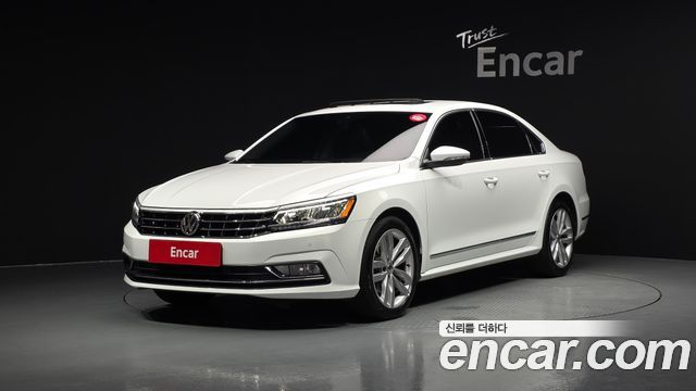 Volkswagen Passat — exterior