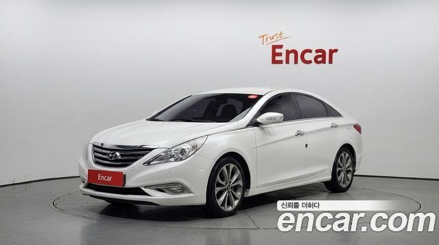 Hyundai Sonata — exterior